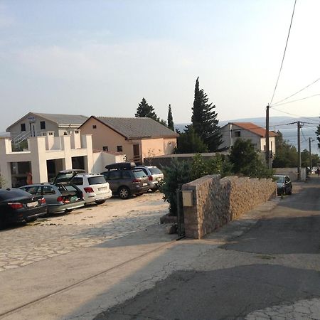 Apartments Rukelj Karlobag Zewnętrze zdjęcie