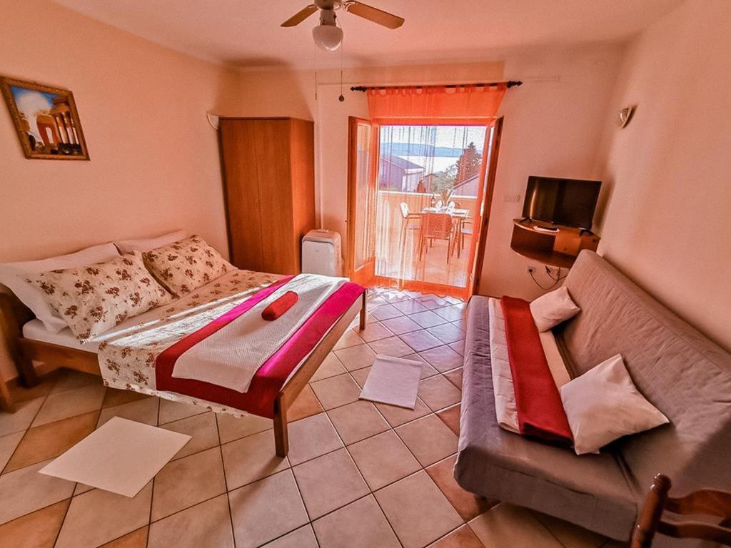 Apartments Rukelj Karlobag Zewnętrze zdjęcie