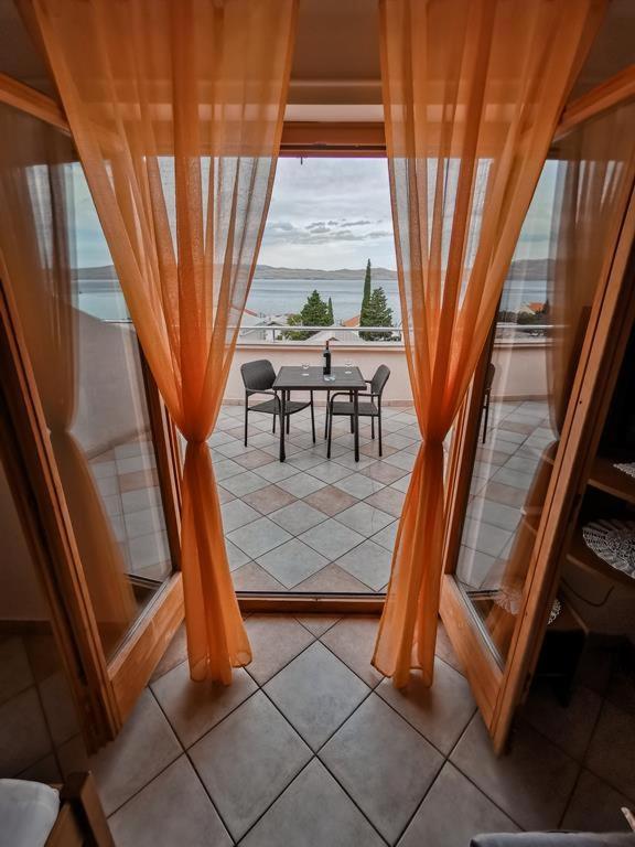 Apartments Rukelj Karlobag Zewnętrze zdjęcie