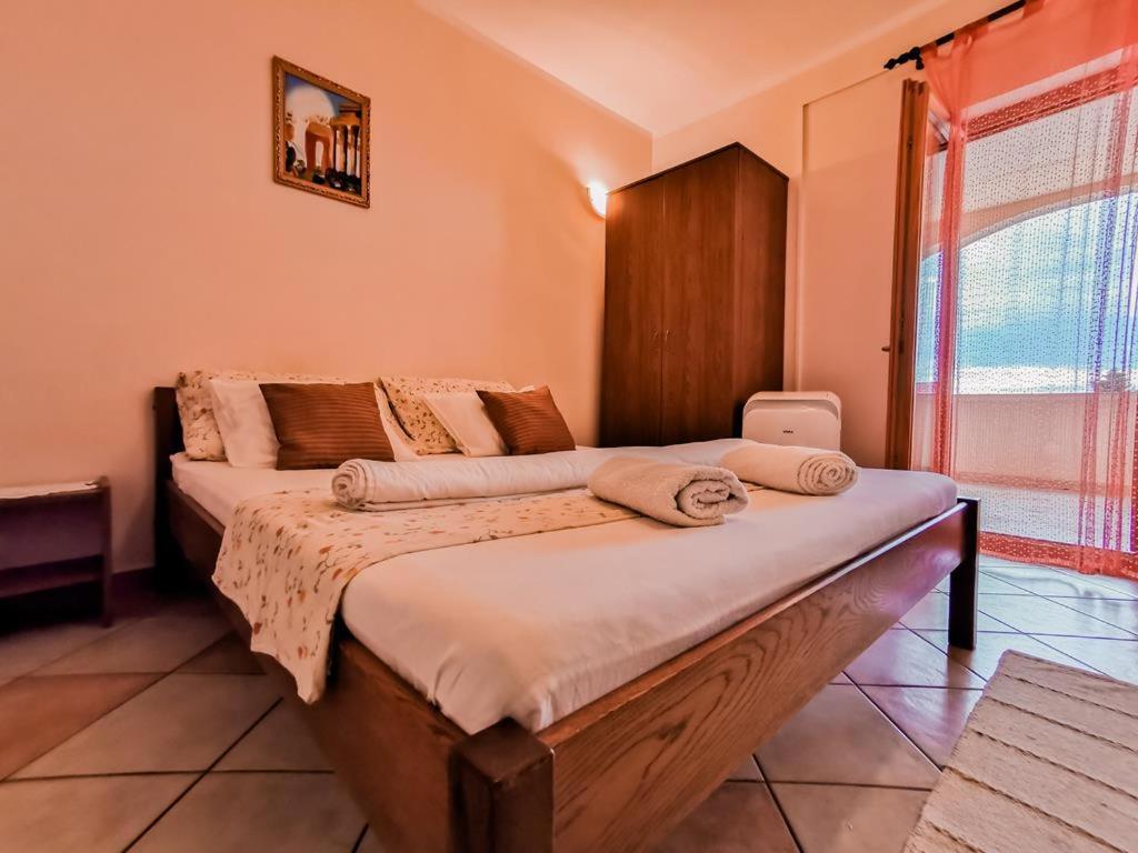 Apartments Rukelj Karlobag Zewnętrze zdjęcie