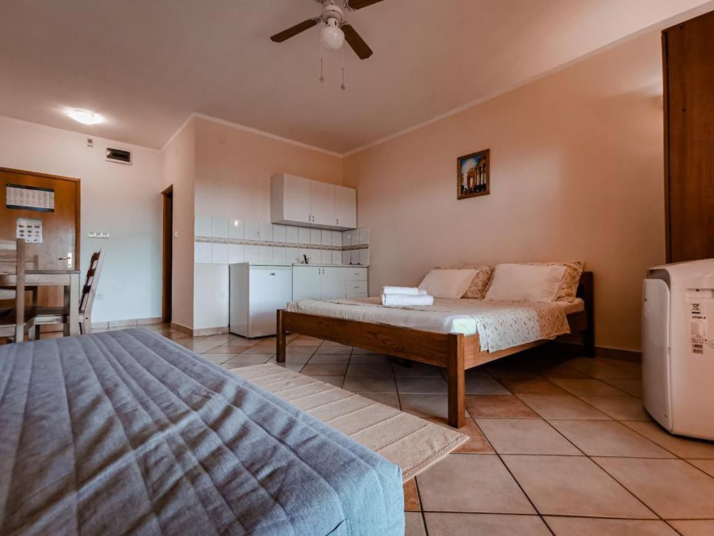 Apartments Rukelj Karlobag Zewnętrze zdjęcie
